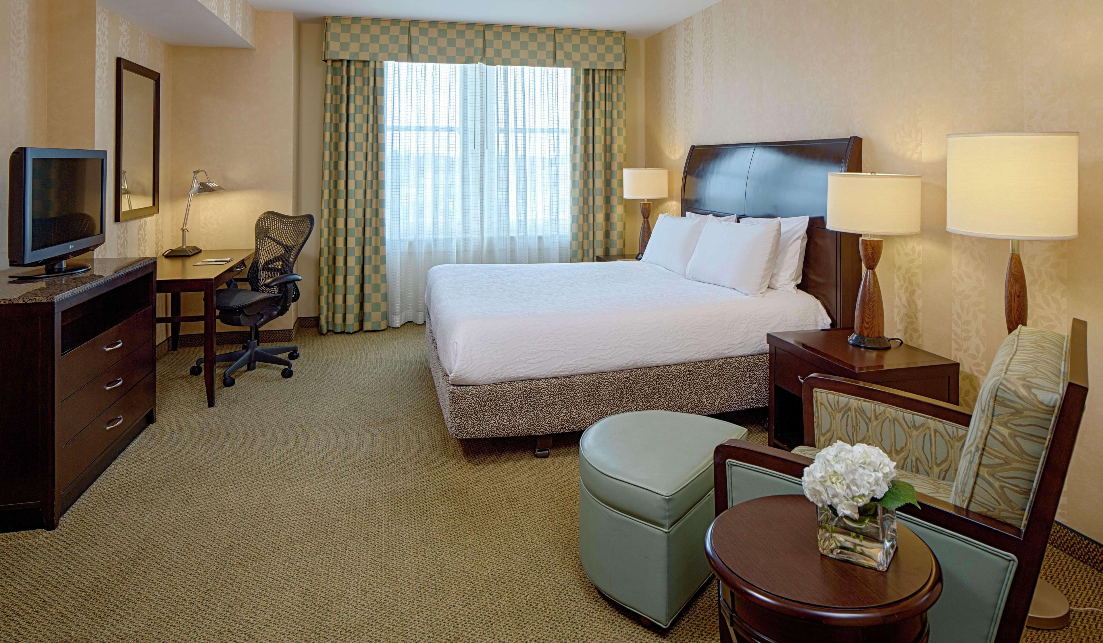 Hilton Garden Inn Jackson Downtown Exterior photo